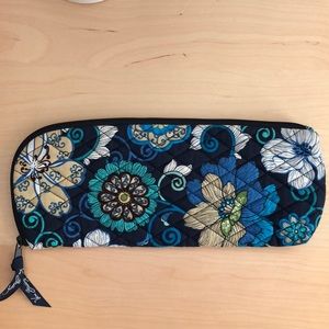 VERA BRADLEY Curling & Flat Iron Cover
